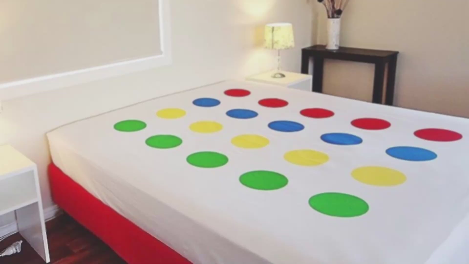 Load video: Twister Bed Sheets Promotional Video